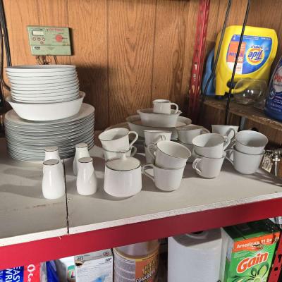 China sets - Fontana, California