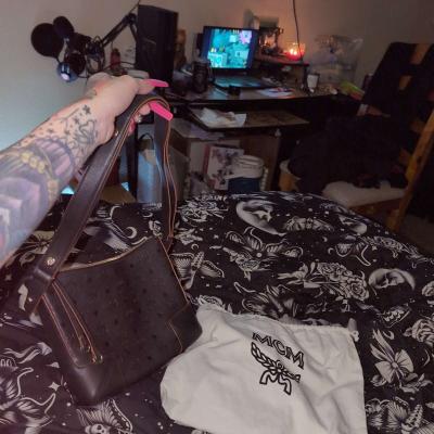 MCM authentic Klara medium shoulder bag - Thumbnail 6