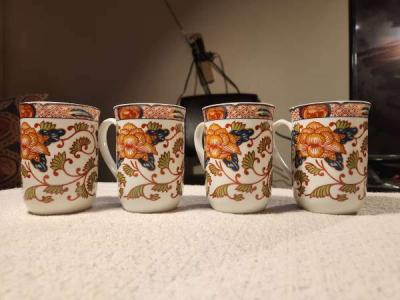 Vintage porcelain mugs