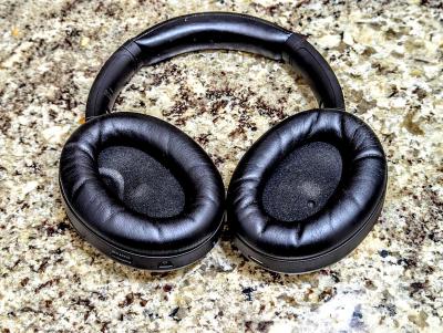 Sony Wh1000xm4 - Thumbnail 2