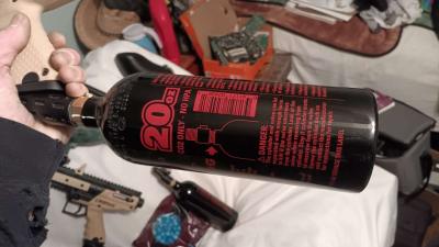3 Cronus semi auto paintball guns with 20oz co2 tanks - Thumbnail 2