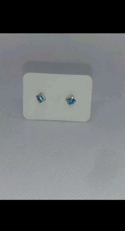 6 Earrings Studs Set Medium - Thumbnail 3