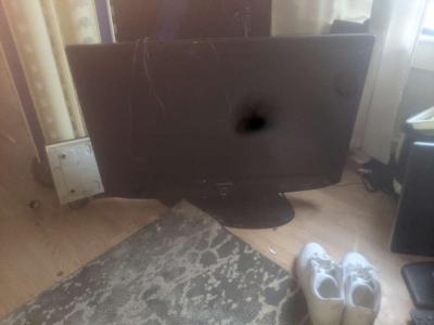 45 inch Samsung Tv - Thumbnail 2