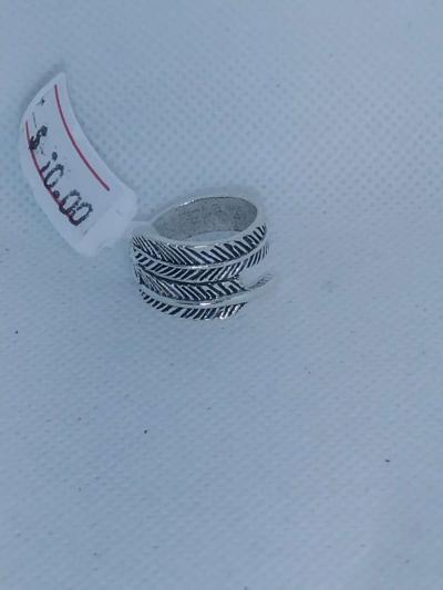 Large Feather Ring - Thumbnail 4