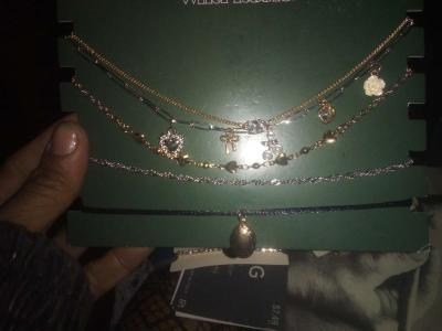 Assorted womans Jewelry - Thumbnail 2