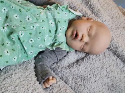 Reborn Baby Doll Alexis by Cassie Brace - Thumbnail 3