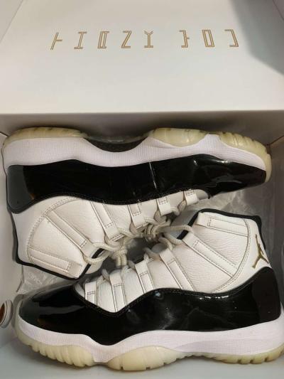 Jordan 11s - Thumbnail 3