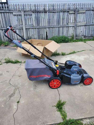 Lawnmower Powerworks 60v - Thumbnail 2