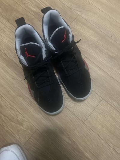 Jordans - Thumbnail 4