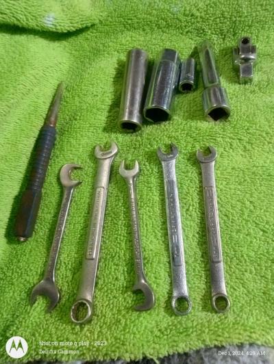 Craftsman Wrenchs  and misc  Items - Thumbnail 2