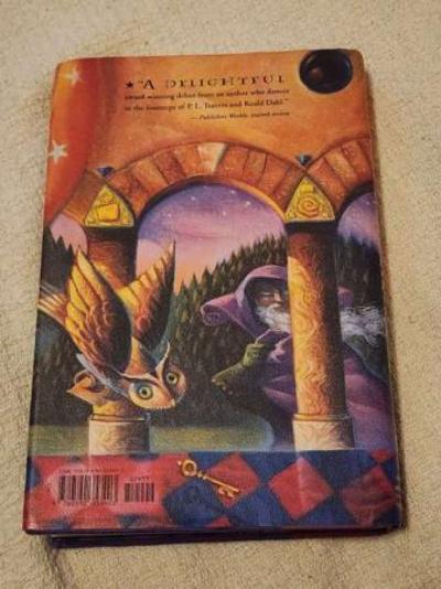Harry Potter and the Sorcerers Stone book - Thumbnail 2