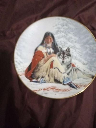native American decorative plates Hamilton collection - Clinton, Iowa