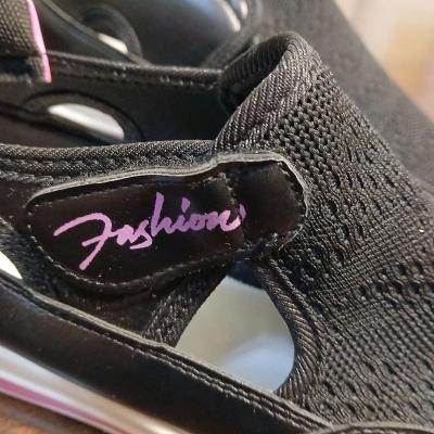 Fashion Black slipon shoes with pink accents Size 8 - Thumbnail 5