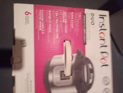 6 qt instant pot pressure cooker - Thumbnail 2