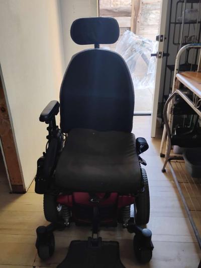 QUANTUM Q6 EDGE MOBILITY SCOOTER - Thumbnail 2