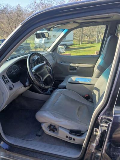 2000 Ford Explorer 2WD V6 40Liter - Thumbnail 5