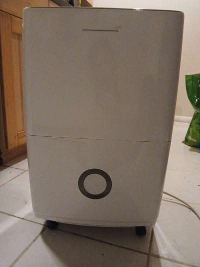 Frigidaire 70 pint Dehumidifier