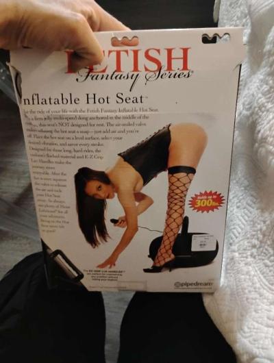 fetish fantasy inflatable hot seat - Thumbnail 2