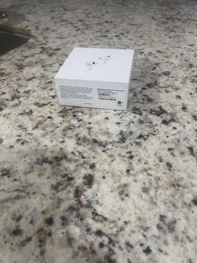 AirPod Pros 2nd Generation - Thumbnail 3