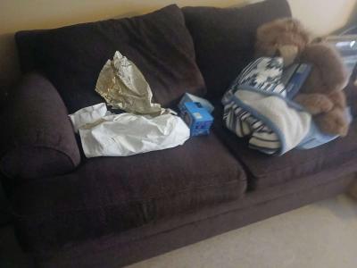 chairs and couches - Thumbnail 2