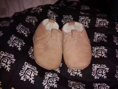 baby shoes - Thumbnail 2