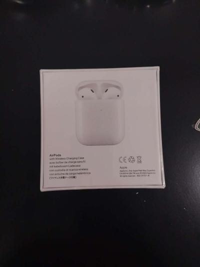 Apple airpods - Thumbnail 4