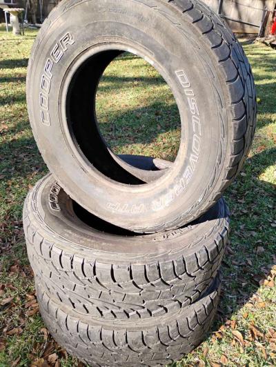 tires size 17 - Baytown, Texas