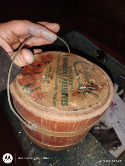 crystals strawberry preserves made in Louisiana - Thumbnail 2