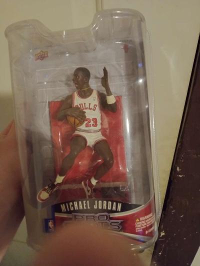 rare upper deck pro shots Jordan 2 figure complete in box
