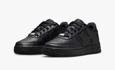 Black air forces 1s - Dallas, Texas