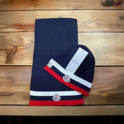 scarf and hat - Thumbnail 3