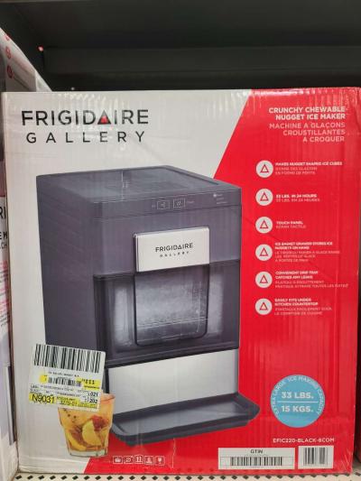 Frigidaire pebble ice maker new - Converse, Texas