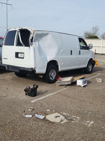 2018 Chevy Express Van 2500 - Thumbnail 2