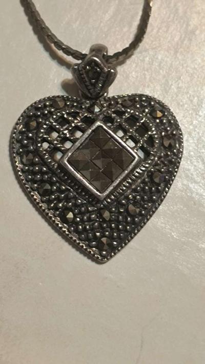 High quality British made sterling silver necklace - Thumbnail 3