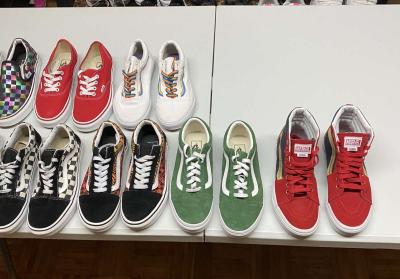 10 Pairs Womens Vans Sneaker Bundle Size 7 - Thumbnail 6