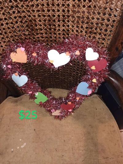 Holiday Handmade Wreaths - Thumbnail 6