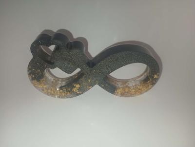 Handmade epoxy resin infinity piece