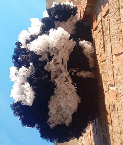 6yrs Houndstooth TuTu Pettiskirt EUC Button Cinchers - Thumbnail 5