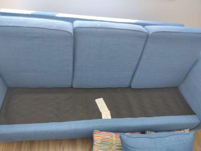 sofa and rug - Thumbnail 6