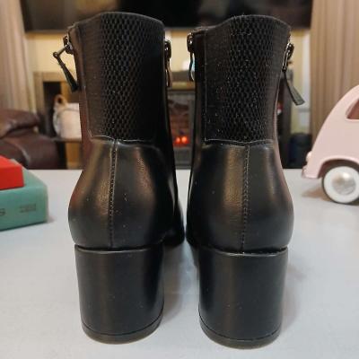 Rouge Helium Black women boots size 10 - Thumbnail 3