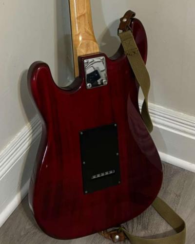 Slammer Hammer Guitar - Thumbnail 5