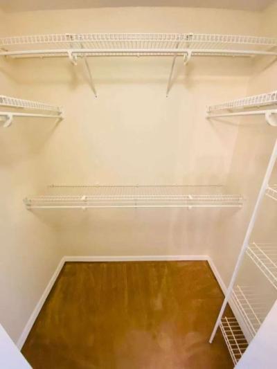 Home For Rent 3 Bedroom 2 Bathroom - Thumbnail 2