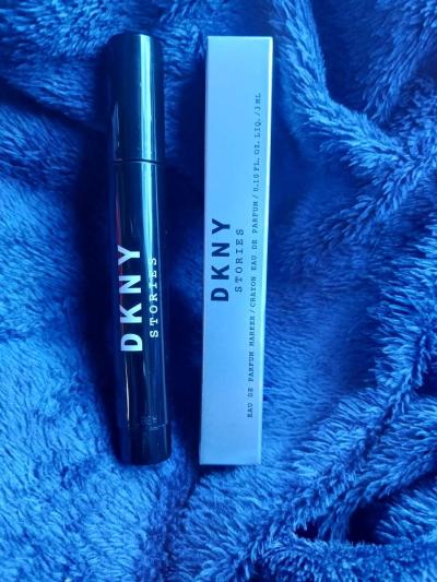 Dkny stories perfume stick - Hanford, California