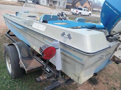 boattrailer and boat no title - Thumbnail 3