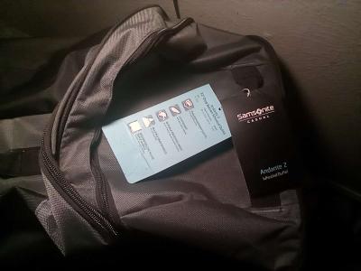 NWT Samsonite Wheeled Duffle Bag - Thumbnail 3