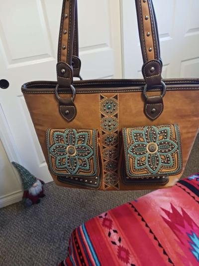 old western pruse - Porterville, California