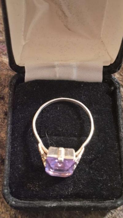 Beautiful Amethyst Ring - Thumbnail 5