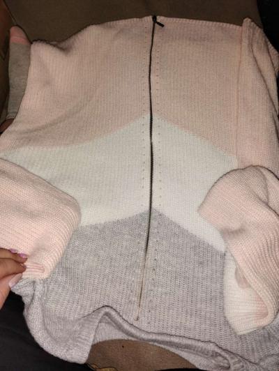 Sweater - Thumbnail 2