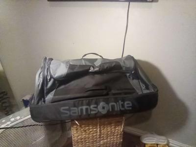 NWT Samsonite Wheeled Duffle Bag - Thumbnail 6