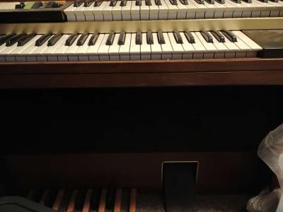 1960 organ - Thumbnail 2